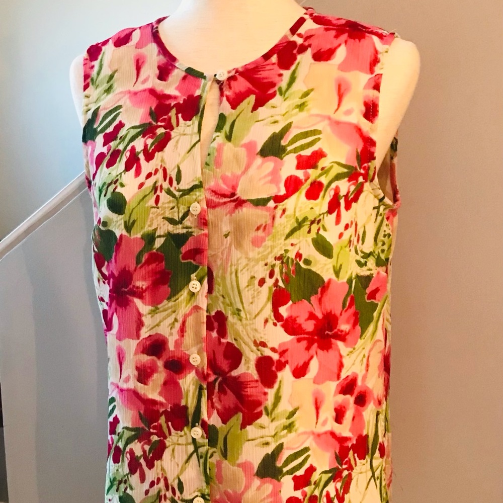 VILLAGER a Liz Claiborne Company NWOT Women Pink Floral Lined Sleeveless TopSz 6